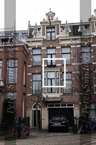Amsterdam 13 maart 2021
Robine v d Meer met haar zoon in Amsterdam zuid.
Huis Robine en Mark v d Loo