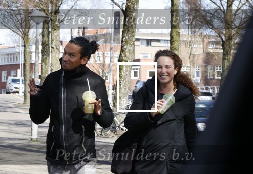 Amsterdam 29 maart 2021
Ryan Marciano met zijn vriendin Kim Sanders in Amsterdam zuid.