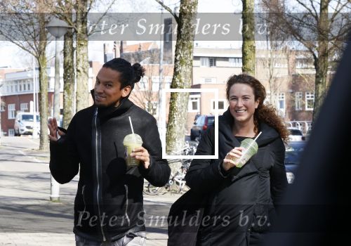 Amsterdam 29 maart 2021
Ryan Marciano met zijn vriendin Kim Sanders in Amsterdam zuid.