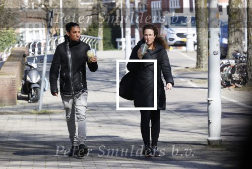 Amsterdam 29 maart 2021
Ryan Marciano met zijn vriendin Kim Sanders in Amsterdam zuid.