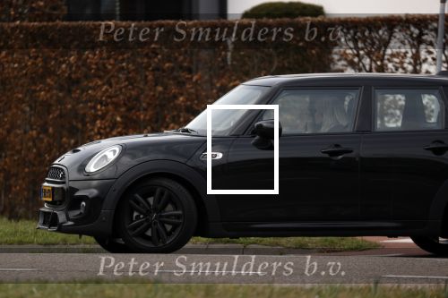Bergschenhoek 11 maart 2021
Sarah v Soelen de nieuwe vriendin van Andre Hazes . Ze gaat met de Bentley met haar moeder naar schoonheidssalon.