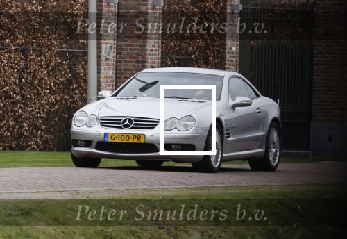 Bergschenhoek 28 maart 2021
Voor het huis van de ouders van Sarah v Soelen staan Andre Hazes zijn auto en de auto van zijn moeder Rachel.