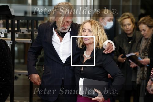 Amsterdam 3 april 2022
Premiere Nationaal Ballet in de stopera.
Angela Groothuizen kwam met haar ex man Rob Mooij