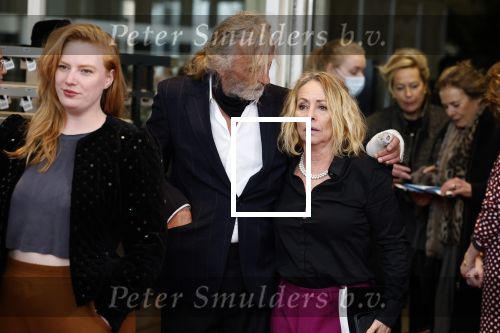 Amsterdam 3 april 2022
Premiere Nationaal Ballet in de stopera.
Angela Groothuizen kwam met haar ex man Rob Mooij