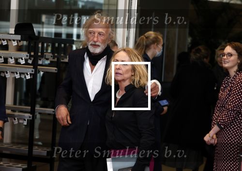 Amsterdam 3 april 2022
Premiere Nationaal Ballet in de stopera.
Angela Groothuizen kwam met haar ex man Rob Mooij