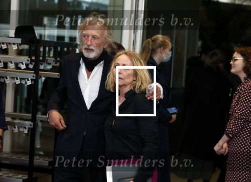 Amsterdam 3 april 2022
Premiere Nationaal Ballet in de stopera.
Angela Groothuizen kwam met haar ex man Rob Mooij