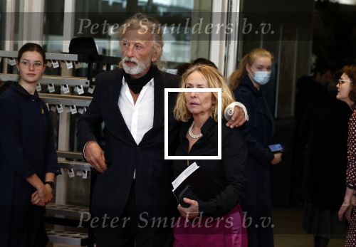 Amsterdam 3 april 2022
Premiere Nationaal Ballet in de stopera.
Angela Groothuizen kwam met haar ex man Rob Mooij
