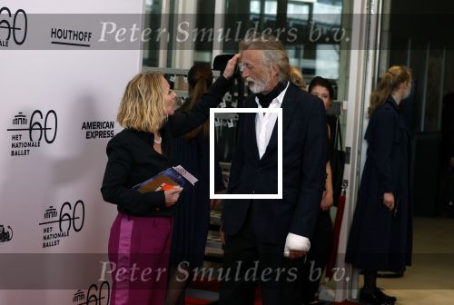 Amsterdam 3 april 2022
Premiere Nationaal Ballet in de stopera.
Angela Groothuizen kwam met haar ex man Rob Mooij