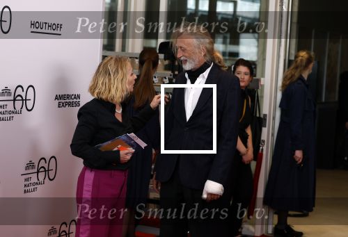 Amsterdam 3 april 2022
Premiere Nationaal Ballet in de stopera.
Angela Groothuizen kwam met haar ex man Rob Mooij