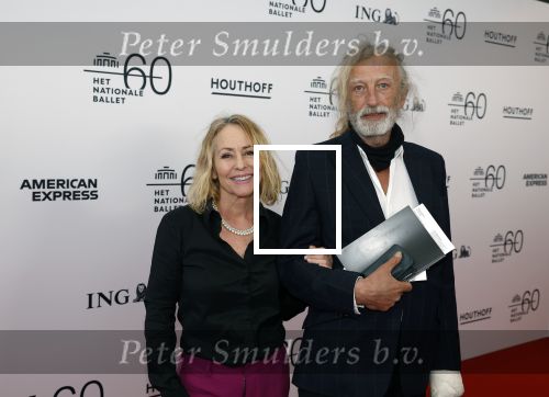 Amsterdam 3 april 2022
Premiere Nationaal Ballet in de stopera.
Angela Groothuizen kwam met haar ex man Rob Mooij