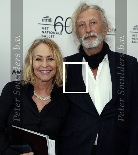 Amsterdam 3 april 2022
Premiere Nationaal Ballet in de stopera.
Angela Groothuizen kwam met haar ex man Rob Mooij