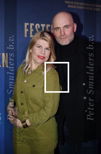 Den Haag 9 maart 2022
Premiere Festen in de koninklijke schouwburg van Den haag. Anne-Marie Jung kwam met haar man