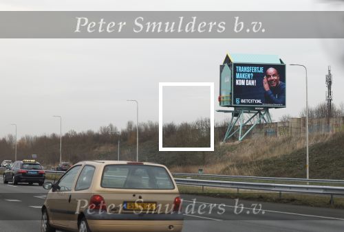 Feb maart 2022
Abri \'s van BetCity met daarop Andy v d Meyde door heel Nederland heen.