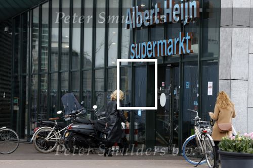 Amsterdam 2 april 2022
Connie Witteman doet boodschappen bij Albert heijn
