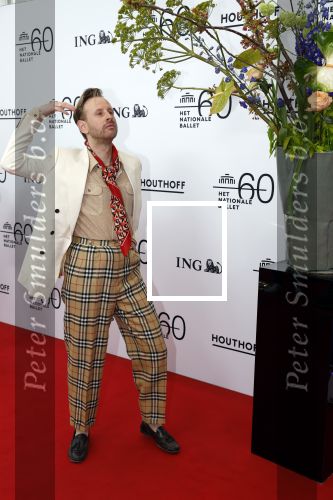 Amsterdam 3 april 2022
Premiere Nationaal Ballet in de stopera.
Daan Boom kwam met zijn vriendin