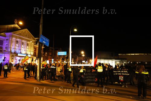 Amsterdam 4 maart 2022
Boekpresentatie Thierry Baudet in restaurant Barpiazzo  op museumplein . Davide zijn vrouw was natuurlijk aanwezig . Buiten stonden demonstranten