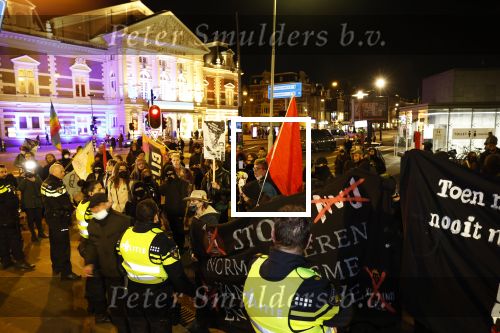 Amsterdam 4 maart 2022
Boekpresentatie Thierry Baudet in restaurant Barpiazzo  op museumplein . Davide zijn vrouw was natuurlijk aanwezig . Buiten stonden demonstranten