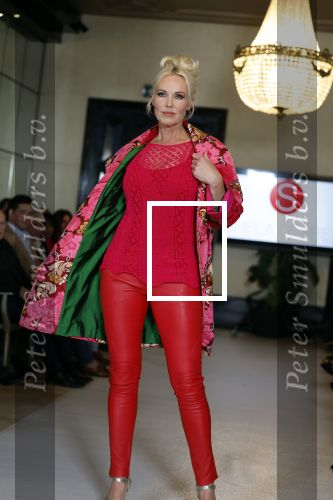 Amsterdam 6 april 2022
De 100e modeshow van Sheila de Vries in het college Hotel.
oa Denise Boekhoff en Nadia Palesa lopen mee.