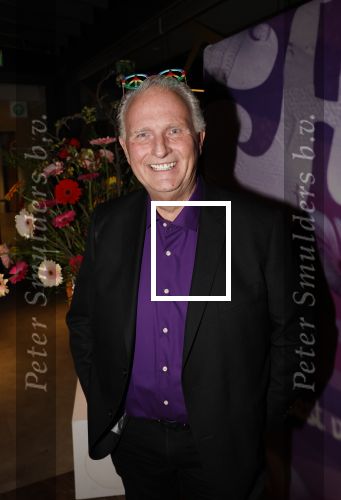 Amsterdam 4 april 2022
Presentatie toppers in de arena.
Aanwezig oa Jan Smit Jeroen v d Boom  en Rene Froger. Emile Hartkamp