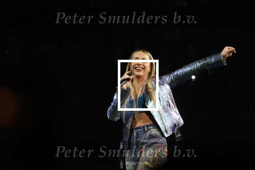 Amsterdam 11 maart 2022
Holland zingt Hazes in het ziggo dome.
Artiesten die mee doen zijn Jeroen v d Boom Xander de Busonje Jamai Looman Gerard Joling Berget Lewis Emma Heesters Roxeanne Hazes Samantha Steenwijk en