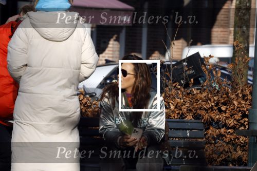 Amsterdam 5 maart 2022
Glennis Grace met de baby van Nienke Plas op de cornelis schuytstraat.