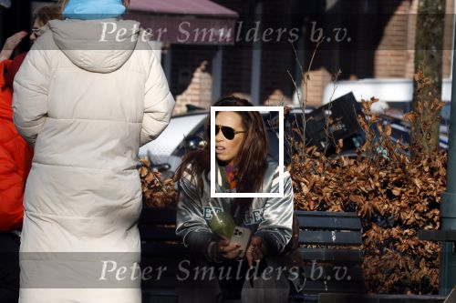 Amsterdam 5 maart 2022
Glennis Grace met de baby van Nienke Plas op de cornelis schuytstraat.