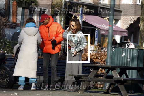 Amsterdam 5 maart 2022
Glennis Grace met de baby van Nienke Plas op de cornelis schuytstraat.