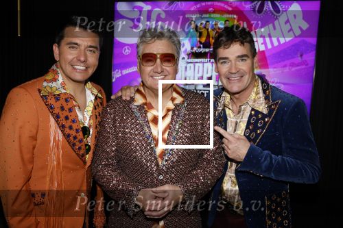 Amsterdam 4 april 2022
Presentatie toppers in de arena.
Aanwezig oa Jan Smit Jeroen v d Boom  en Rene Froger.