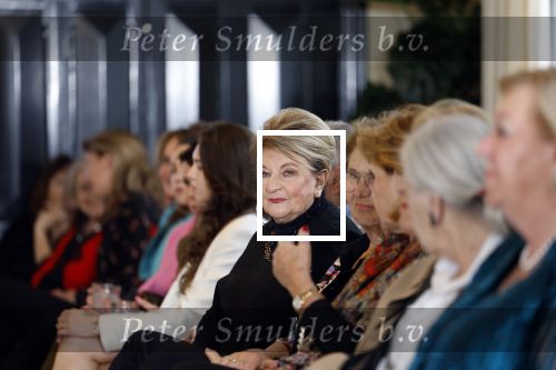 Amsterdam 6 april 2022
De 100e modeshow van Sheila de Vries in het college Hotel. Kitty Leeser
oa Denise Boekhoff en Nadia Palesa lopen mee.