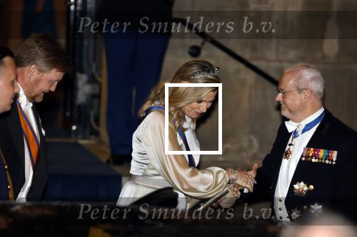 Amsterdam 5 april 2022
Koningin Maxima , Koning Willem Alexander en prinses Beatrix vertrekken na een staatsbanket met de president van India bij het Paleis op de Dam.