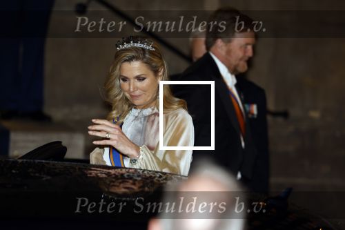 Amsterdam 5 april 2022
Koningin Maxima , Koning Willem Alexander en prinses Beatrix vertrekken na een staatsbanket met de president van India bij het Paleis op de Dam.