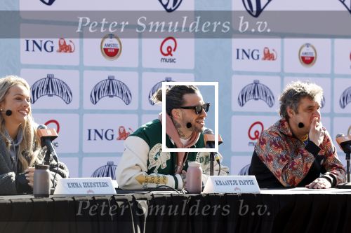 Amsterdam 8 maart 2022
Presentatie concert the streamers in het Olympisch stadion . Aanwezig oa Guus Meeuwis Suzanne en Freek Mc Snelle Maan Frank Lammers Thomas Acda Paul de Munnik Simon Keizer Nick Schilder Roel v Velzen Ronnie Flex Emma Heesters Diggie Dex Kraantje Pappie  Rolf Sanchez  en Paul de Leeuw .