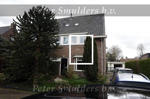 Baarn 7 april 2022
Nieuwe huis van laura Fyji