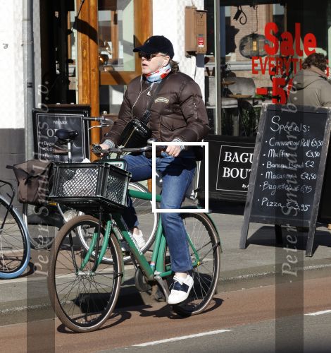 Amsterdam 7 maart 2022
Marc Marie Huybregts op de fiets in Amsterdam zuid.