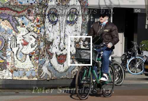 Amsterdam 7 maart 2022
Marc Marie Huybregts op de fiets in Amsterdam zuid.
