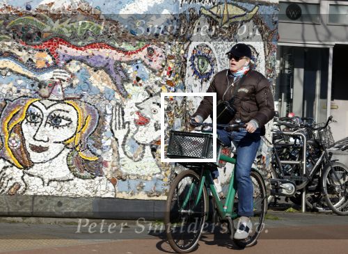 Amsterdam 7 maart 2022
Marc Marie Huybregts op de fiets in Amsterdam zuid.