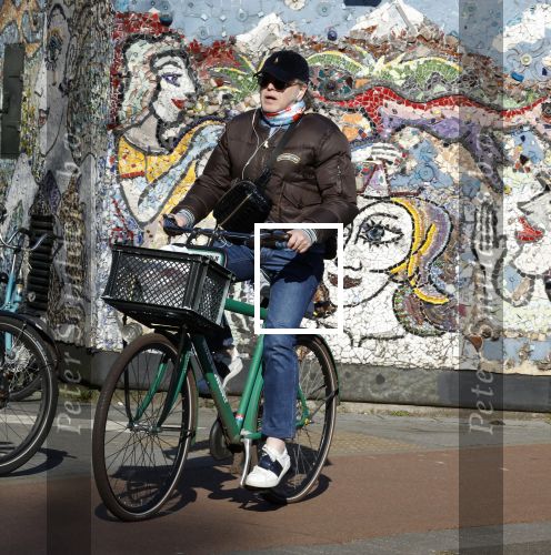 Amsterdam 7 maart 2022
Marc Marie Huybregts op de fiets in Amsterdam zuid.