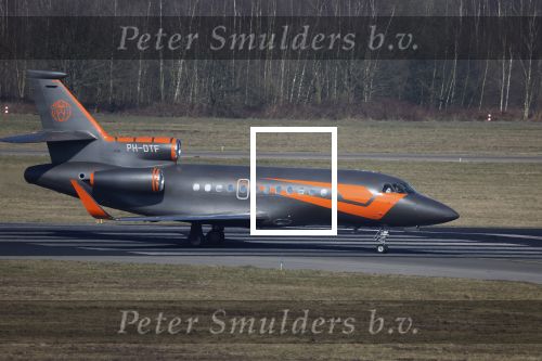 Eindhoven Tilburg 5 maart 2022
Max Verstappen zijn familie en manager Raymond Vermeulen landen met de private Jet van Max op eindhoven Airport . Ze kwamen van ibiza waar ze de verjaardag van Jos Verstappen (50) hebben gevierd. Max had daarna een afspraak in Tilburg.