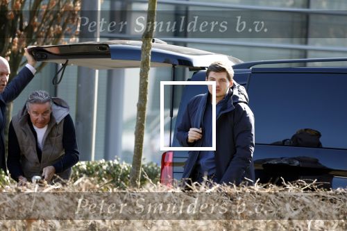 Eindhoven Tilburg 5 maart 2022
Max Verstappen zijn familie en manager Raymond Vermeulen landen met de private Jet van Max op eindhoven Airport . Ze kwamen van ibiza waar ze de verjaardag van Jos Verstappen (50) hebben gevierd. Max had daarna een afspraak in Tilburg.