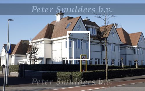 Noordwijk 4 en 5 maart 2022
Maxime Meiland en haar verloofde Leroy hebben een nieuw huis gekocht . Het oude huis is al verkocht.