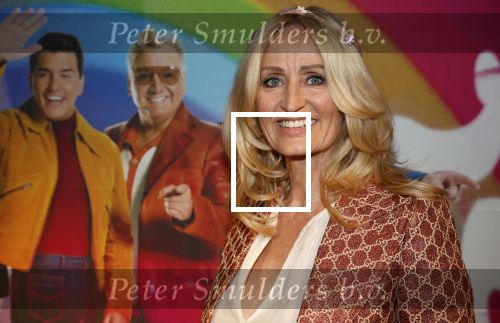 Amsterdam 4 april 2022
Presentatie toppers in de arena.
Aanwezig oa Jan Smit Jeroen v d Boom  en Rene Froger.
Natasja Froger was er ook samen met haar zoons Maxim en Didier . Ook hun kleindochter was aanwezig .