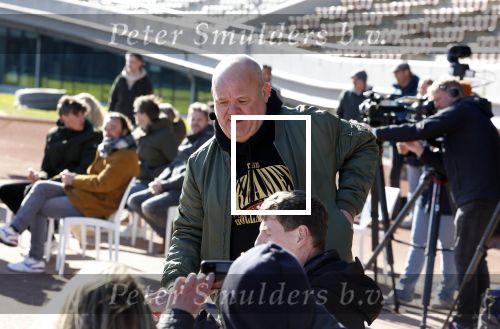 Amsterdam 8 maart 2022
Presentatie concert the streamers in het Olympisch stadion . Aanwezig oa Guus Meeuwis Suzanne en Freek Mc Snelle Maan Frank Lammers Thomas Acda Paul de Munnik Simon Keizer Nick Schilder Roel v Velzen Ronnie Flex Emma Heesters Diggie Dex Kraantje Pappie  Rolf Sanchez  en Paul de Leeuw .