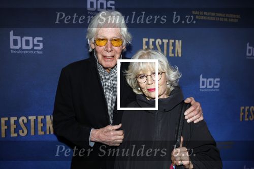 Den Haag 9 maart 2022
Premiere Festen in de koninklijke schouwburg van Den haag. Paul v Vliet kwam met zijn vrouw