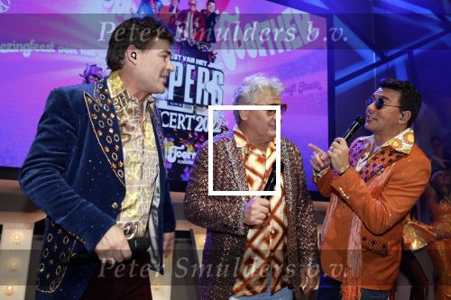 Amsterdam 4 april 2022
Presentatie toppers in de arena.
Aanwezig oa Jan Smit Jeroen v d Boom  en Rene Froger.