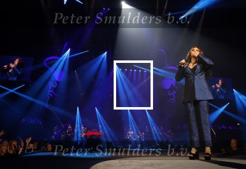 Amsterdam 11 maart 2022
Holland zingt Hazes in het ziggo dome.
Artiesten die mee doen zijn Jeroen v d Boom Xander de Busonje Jamai Looman Gerard Joling Berget Lewis Emma Heesters Roxeanne Hazes Samantha Steenwijk en
