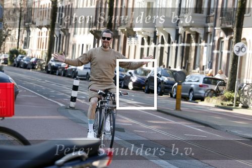 Amsterdam 10 maart 2022
Selwyn Senatori op zijn fiets in Amsterdam zuid