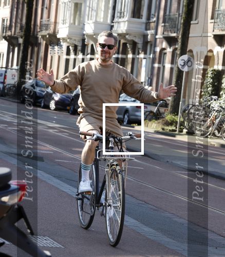 Amsterdam 10 maart 2022
Selwyn Senatori op zijn fiets in Amsterdam zuid