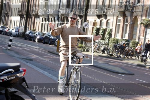 Amsterdam 10 maart 2022
Selwyn Senatori op zijn fiets in Amsterdam zuid