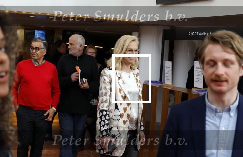 Amsterdam 3 april 2022
Sigrid Kaag en haar man Anis al-Qaq samen bij premiere Nationaal Ballet in de stopera.