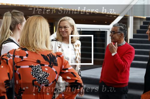Amsterdam 3 april 2022
Sigrid Kaag en haar man Anis al-Qaq samen bij premiere Nationaal Ballet in de stopera.
